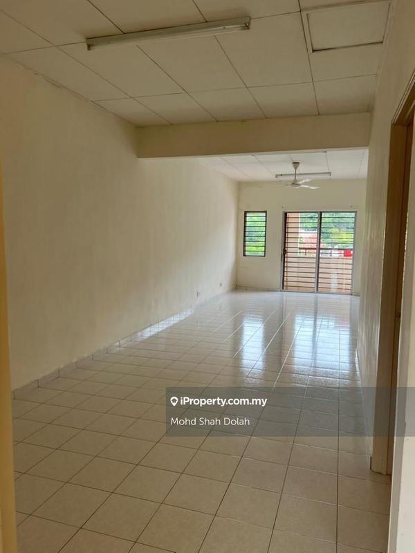Rumah Bandar untuk Dijual di Taman Amansiara, Selayang oleh Mohd Shah Dolah - iProperty.com.my
