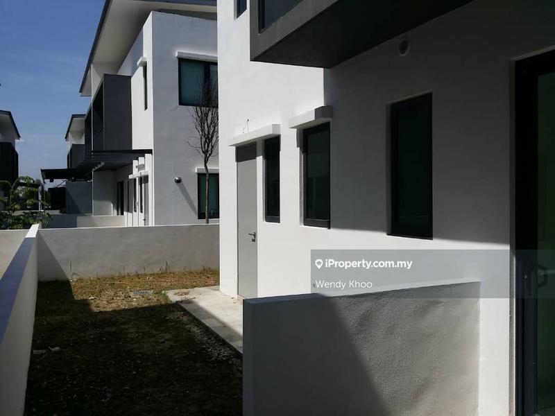Rumah Berkembar untuk Dijual di Puchong, Selangor oleh Lawrence Khoo - iProperty.com.my