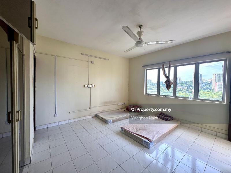 Apartment for Sale in Crescent Court by Visaghan Naidu - iProperty.com.my