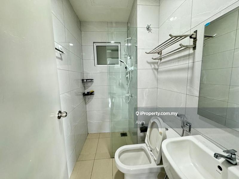 Service Residence for Rent in Amber Cove by Alvin - iProperty.com.my