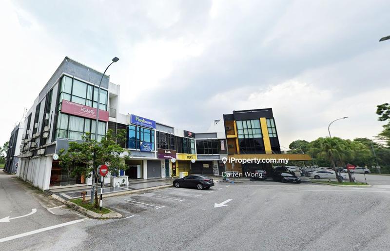 For Sale - Corner IP5, kota kemuning, New shop office