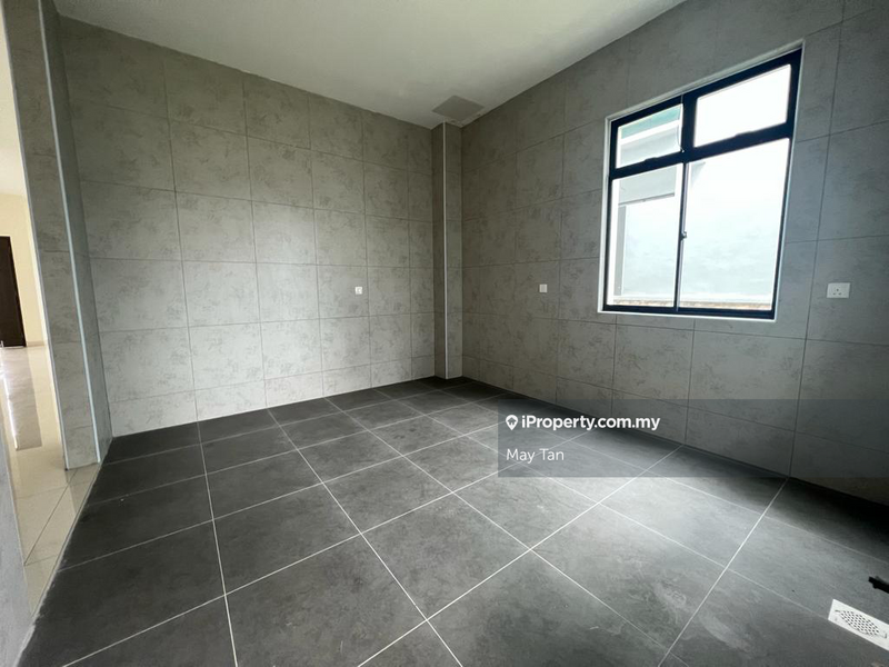 Rumah Berkembar untuk Dijual di Taman Setia Mutiara, Kluang oleh May Tan - iProperty.com.my