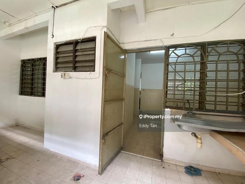 2-storey Terraced House for Sale in Taman Serdang Raya, Seri Kembangan by Eddy Tan - iProperty.com.my