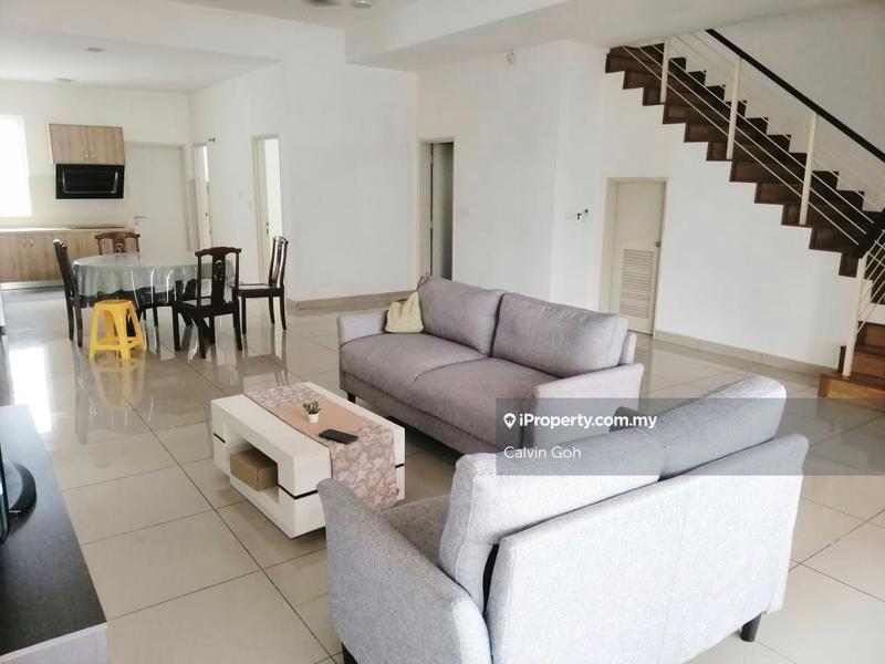 Rumah Teres 3-Tingkat untuk Dijual di Cassia Garden Residence, Presint 11 oleh Calvin Goh - iProperty.com.my