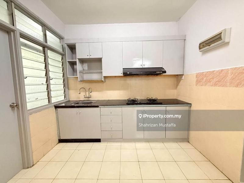 Residensi Servis untuk Dijual di Nusa Perdana Apartment oleh Shahrizan Mustaffa - iProperty.com.my