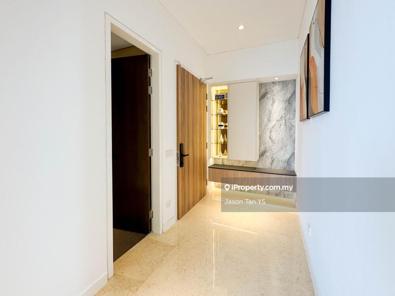 For Sale - D'Rapport