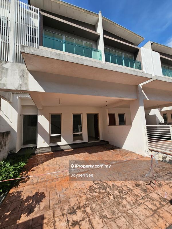 3-storey Terraced House for Sale in Taman Subang Mas, Subang Jaya by Jaysen See - Exterior - iProperty.com.my