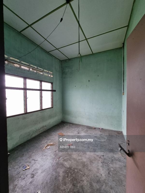 Rumah Berangkai 1 Tingkat untuk Dijual di Taman Broleh, Batu Pahat oleh Albert Teo - iProperty.com.my