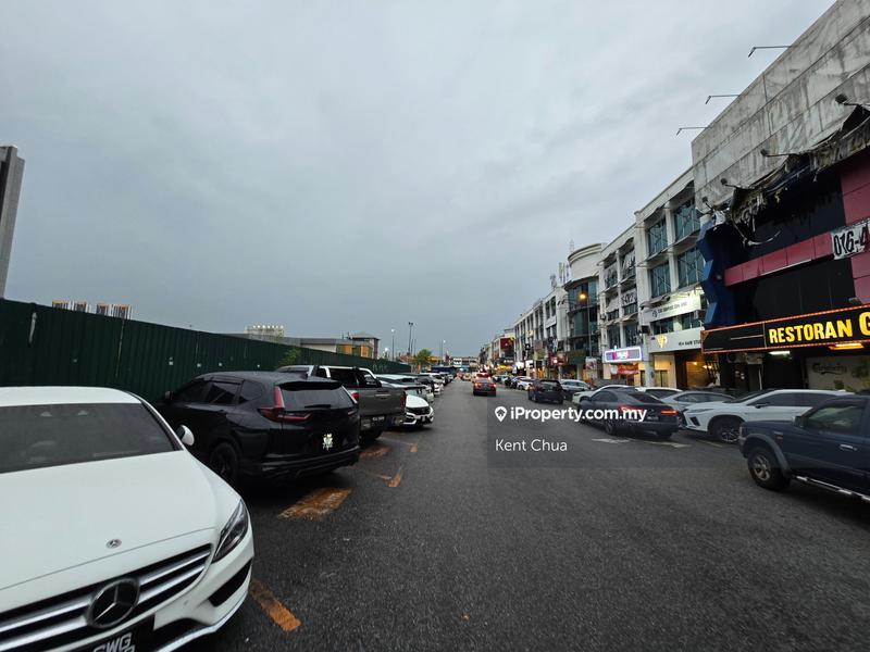 Shop untuk Disewa di Bandar Puteri Puchong, Puchong oleh Kent Chua - iProperty.com.my