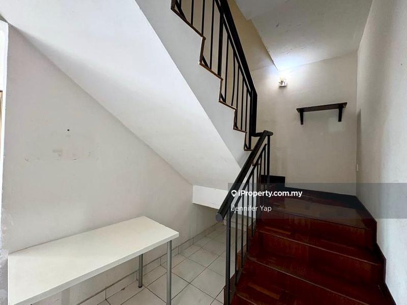 Condominium for Sale in Armanee by Jennifer Yap - iProperty.com.my