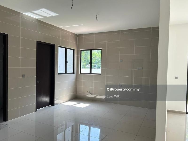 Rumah Berangkai 2 Tingkat untuk Dijual di Taman Gembira, Jalan Klang Lama (Old Klang Road) oleh Low WK - iProperty.com.my