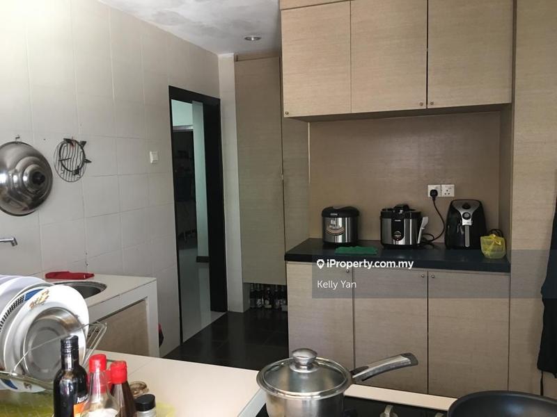 Rumah Berkembar untuk Dijual di Ulu Kelang, Selangor oleh Kelly Yan Kai Lit - iProperty.com.my