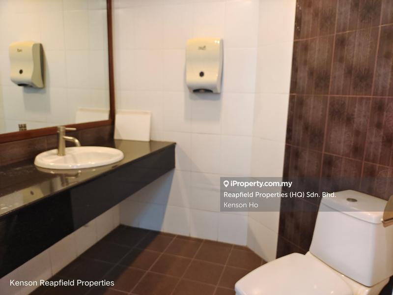 Office for Sale in Petaling Jaya, Selangor by Kenson Ho - iProperty.com.my