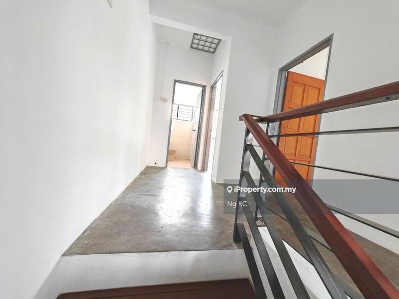 2-storey Terraced House for Sale in Garden Avenue, Seremban 2 by Ng KC - iProperty.com.my