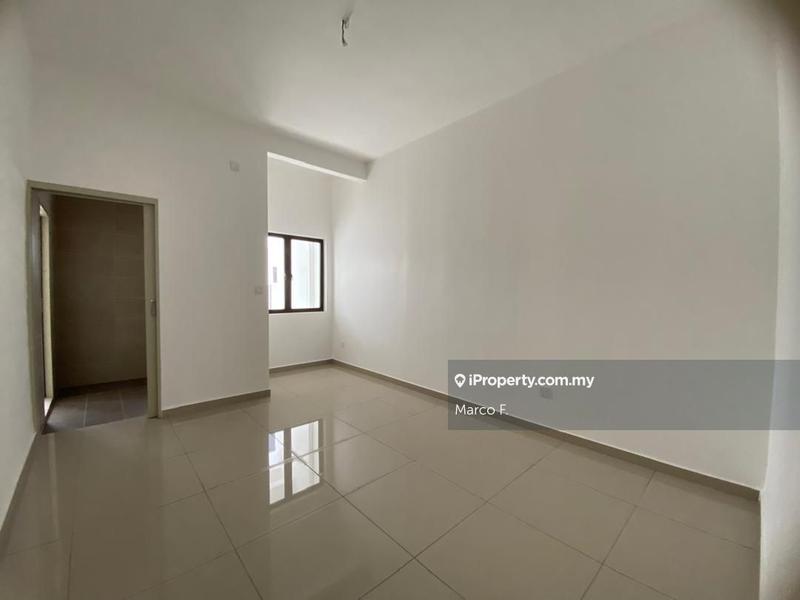 Rumah Berangkai 2 Tingkat untuk Dijual di Setia Indah 9, Setia Alam oleh Marco F. - iProperty.com.my