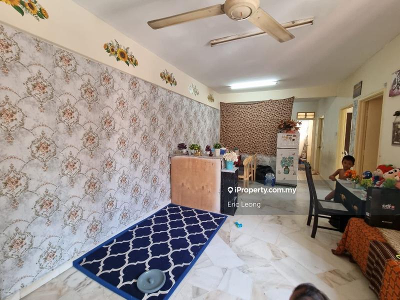 Apartment for Sale in Pangsapuri Suria by Eric Leong - iProperty.com.my