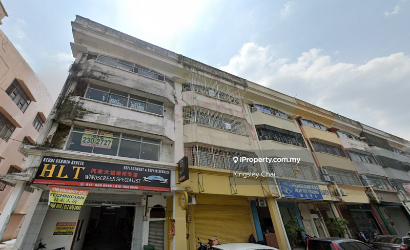 For Sale - Potention ROI 4.8% 4 Storey Big Corner with Lift Petaling jaya, Taman Petaling utama PJ