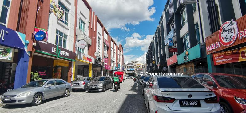 For Sale - Prime Location in Jalan Radin Bagus area Bandar Baru Sri Petaling near Bukit Jalil Kuchai Lama OUG