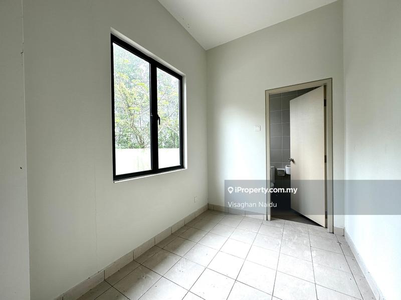 Bungalow House for Sale in Bandar Country Homes, Rawang by Visaghan Naidu - iProperty.com.my