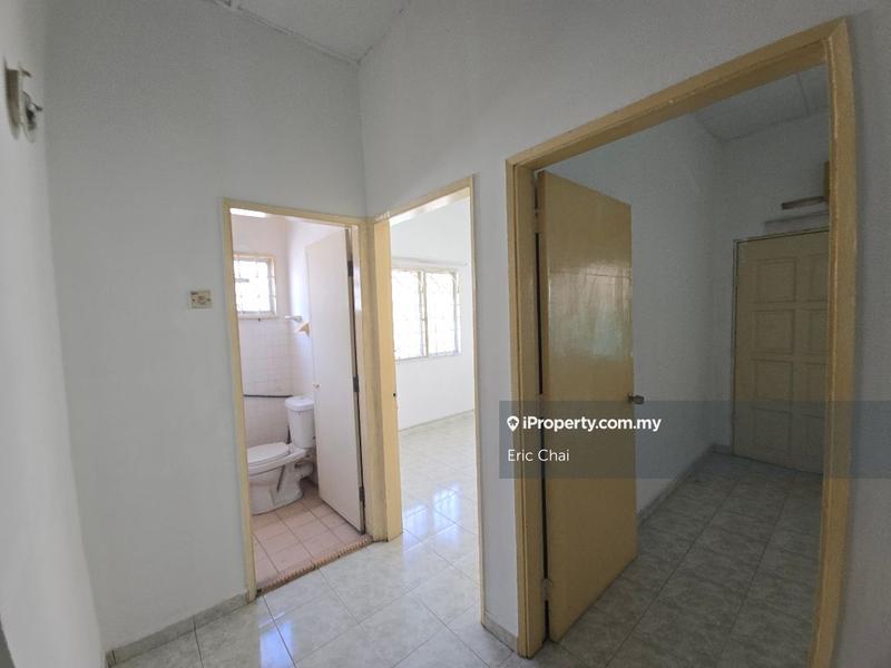 Rumah Berangkai 2 Tingkat untuk Dijual di Taman Puchong Intan, Puchong oleh Eric Chai - iProperty.com.my