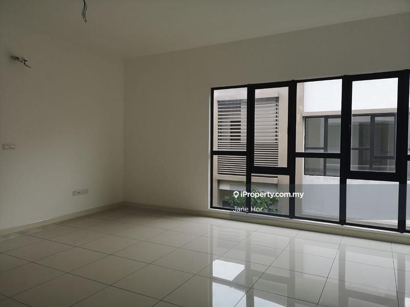 Townhouse for Sale in Bandar 16 Sierra Puchong south Ndira townhouse, Puchong by Jane Hor - iProperty.com.my
