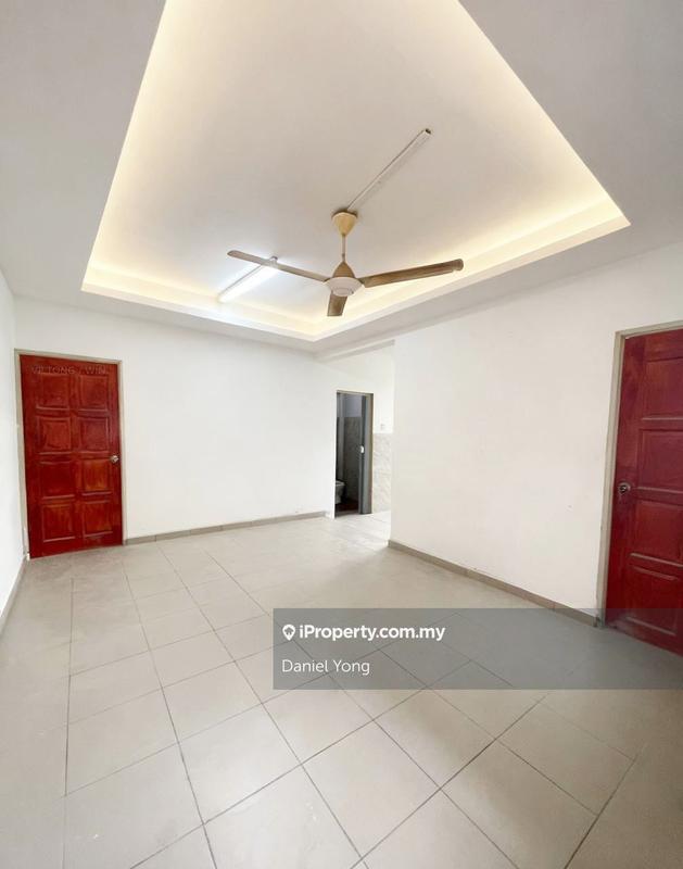 For Sale - Taman Daya - Jalan Nibong 28