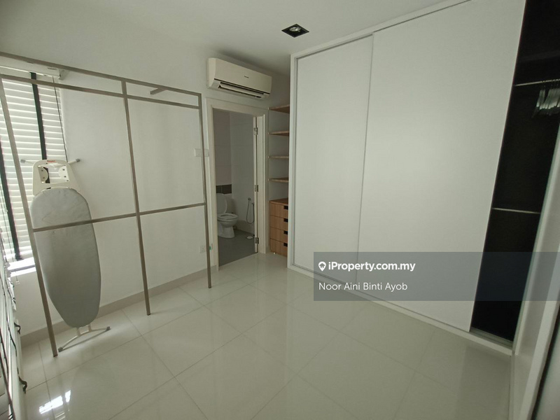 Rumah Berangkai 3.5 Tingkat untuk Dijual di Duta Suria, Ampang oleh Noor Aini Binti Ayob - iProperty.com.my