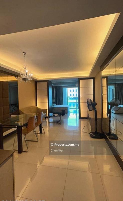 For Rent - Plaza Damas