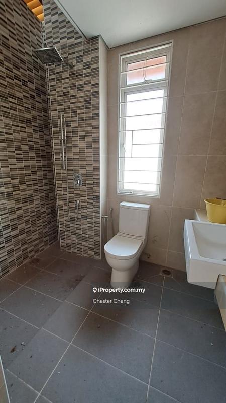 Bungalow House for Sale in Subang Jaya, Selangor by Chester Cheng - iProperty.com.my
