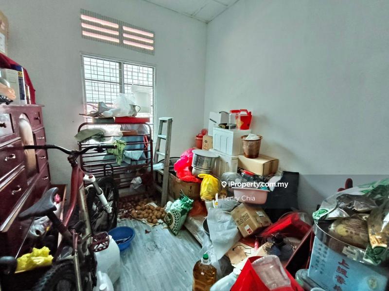1-storey Terraced House for Sale in Taman Million, Jalan Ipoh by Henry Chia - iProperty.com.my
