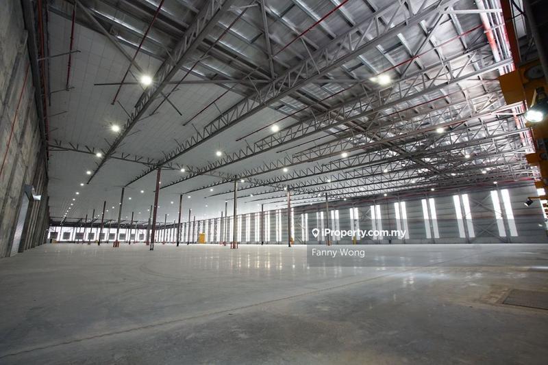 For Rent - GRADE A Warehouse【10 Loading Bays, 11 Meter Height, ESFR Water Sprinkler】