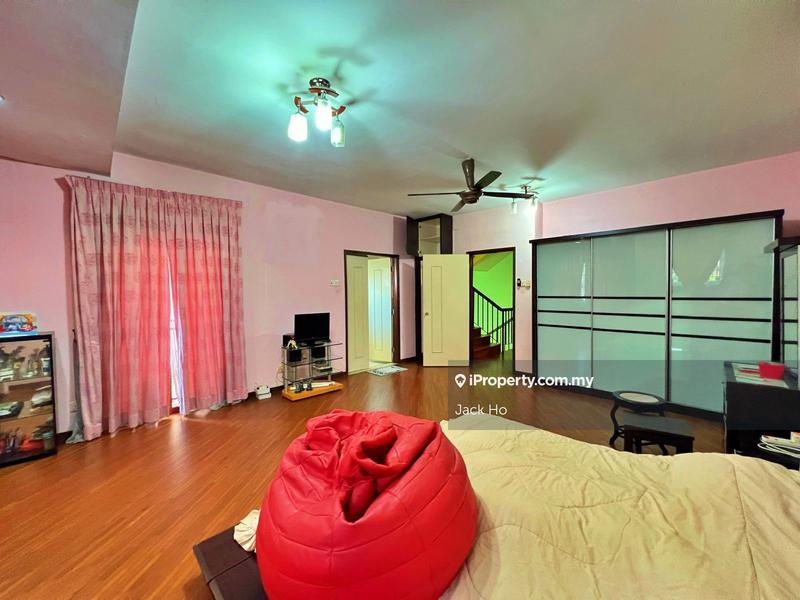 Rumah Berkembar untuk Dijual di UEP Subang Jaya, Subang Jaya oleh Jack Ho - iProperty.com.my