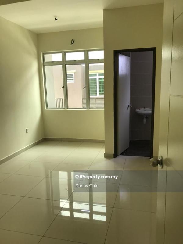 2-storey Terraced House untuk Dijual di Taman Banting Baru, Banting oleh Danny Chin - iProperty.com.my