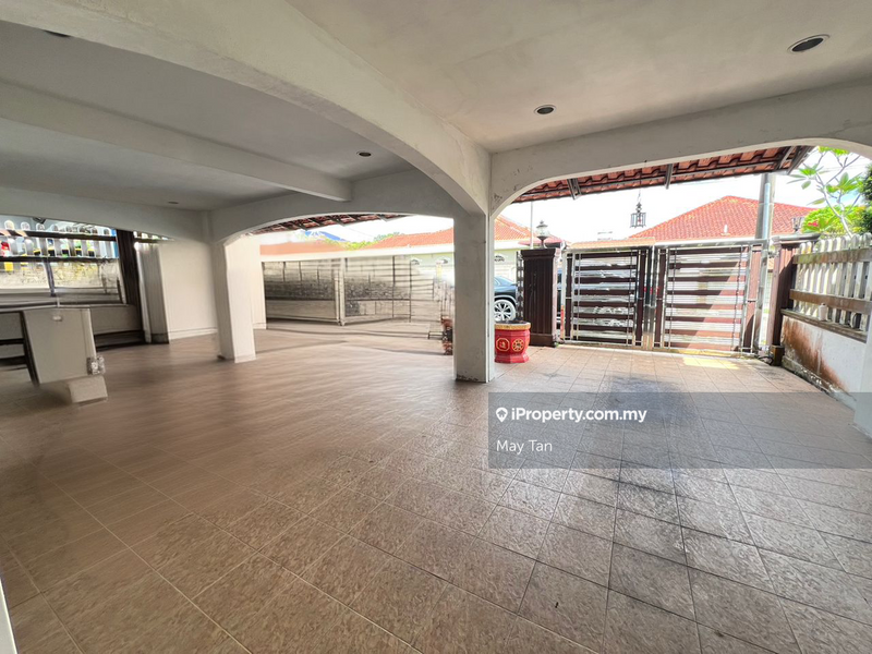 Rumah Berkembar untuk Dijual di Taman Sri Kluang, Kluang oleh May Tan - iProperty.com.my