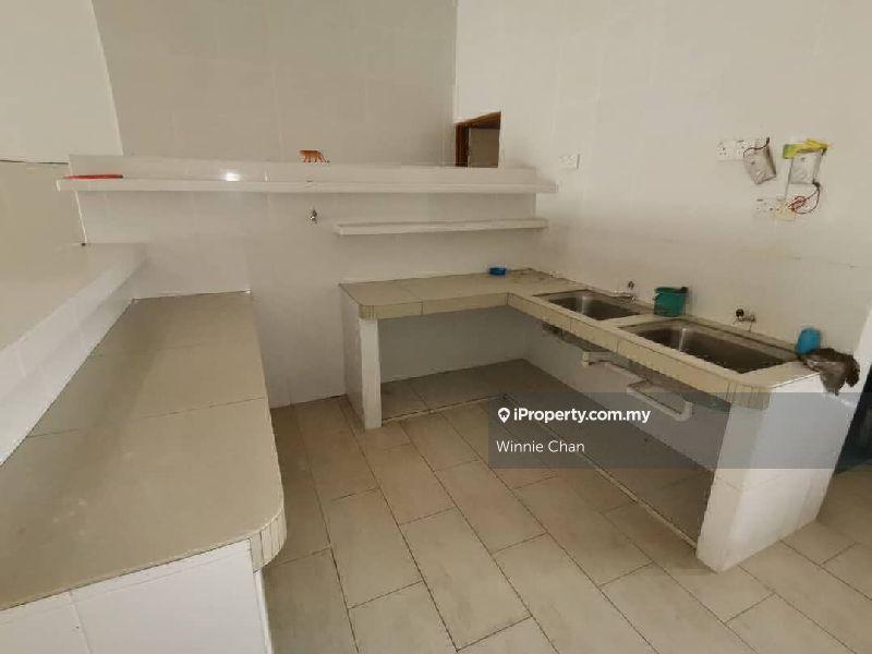 Shop for Sale in Taman Rasi Jaya, Menglembu by Winnie Chan - iProperty.com.my