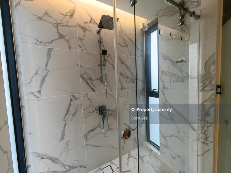 For Sale - Lumi Tropicana