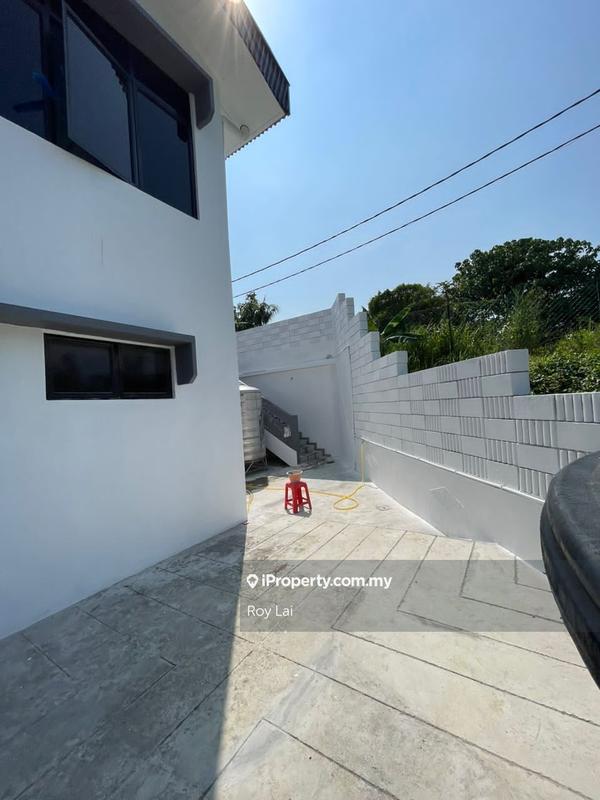 Banglo Komersial untuk Disewa di Taman Desa Ros Bungalow Taman Intan Commercial, Kajang oleh Roy Lai - iProperty.com.my