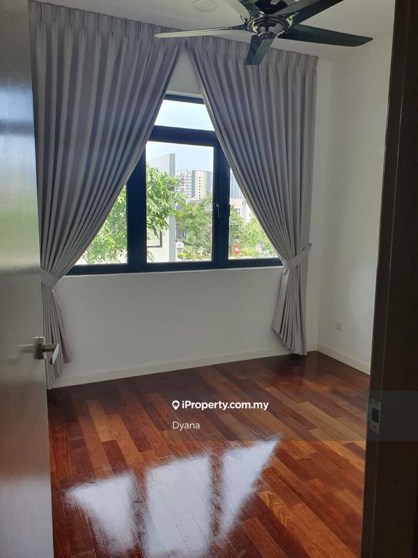 Rumah Teres 2-Tingkat untuk Dijual di Maple Residence, Cyberjaya oleh Dyana - iProperty.com.my
