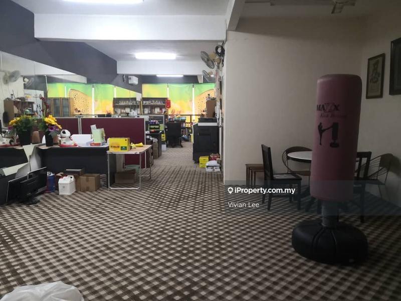 Shop / Office untuk Dijual di Bukit Idaman, Selayang oleh Vivian Lee - iProperty.com.my