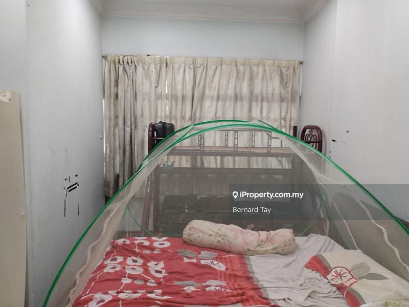 Rumah Teres 2-Tingkat untuk Dijual di SS 25, Taman Mayang, Petaling Jaya oleh Bernard Tay - iProperty.com.my