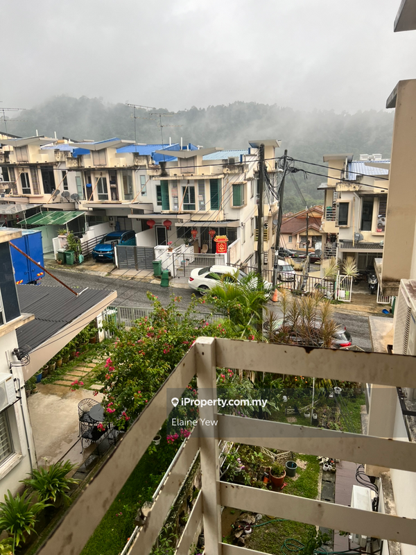 Rumah Bandar untuk Dijual di Amansiara, Selayang oleh Elaine Yew - iProperty.com.my