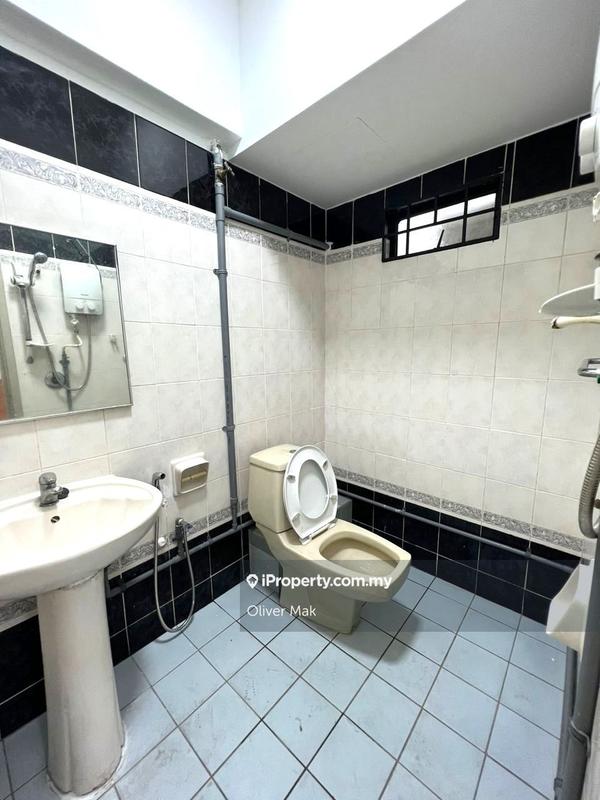 Condominium for Rent in Vista Komanwel B by Oliver Mak - iProperty.com.my