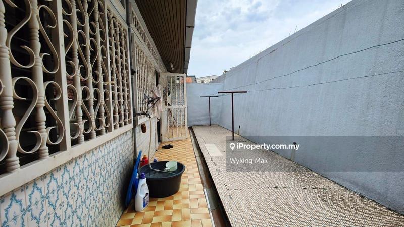 Rumah Berkembar untuk Dijual di Taman Desa Semi-D, Jalan Desa Mesra, Taman Desa oleh Wyking Mak - iProperty.com.my