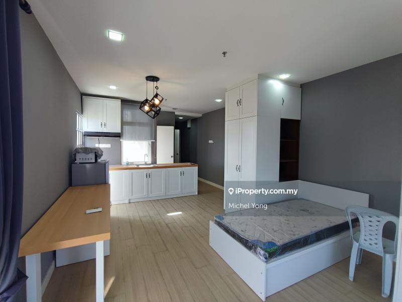 For Sale - Champs Elysees