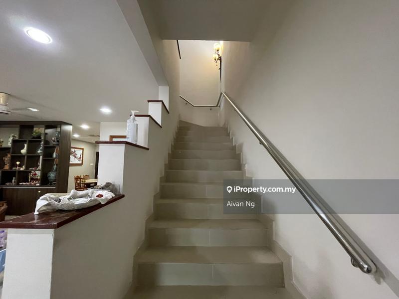 Rumah Berkembar untuk Dijual di Bukit Sungai Long, Bandar Sungai Long oleh Aivan Ng - iProperty.com.my