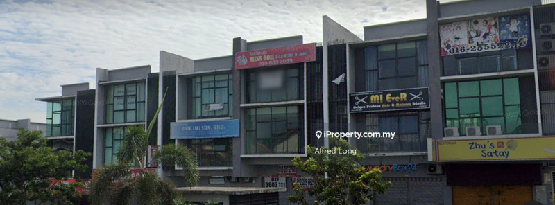 Shop / Office for Sale in Taman Bukit Serdang, Seri Kembangan by Alfred Long - iProperty.com.my