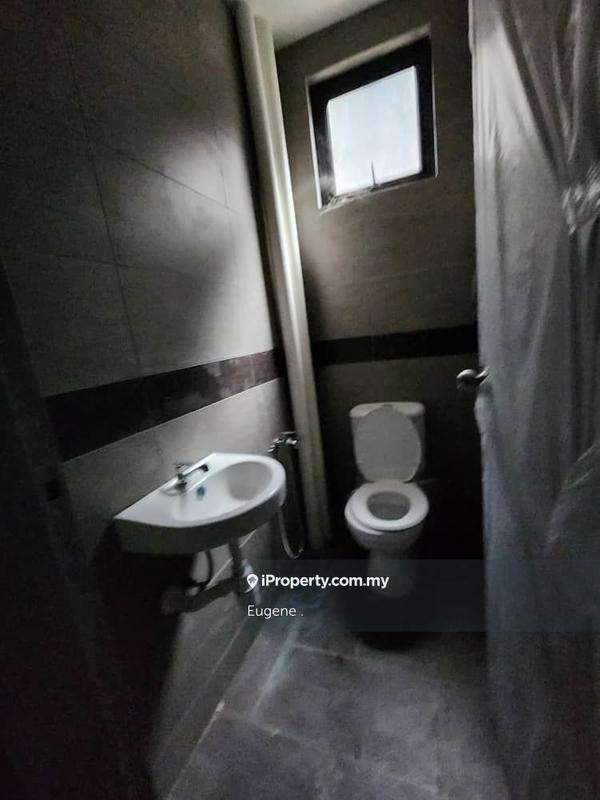 Shop for Sale in Seksyen 25, Shah Alam by Eugene . - iProperty.com.my