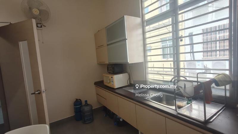 Pejabat untuk Dijual di Taman Serdang Perdana, Seri Kembangan oleh Melissa Chong - iProperty.com.my