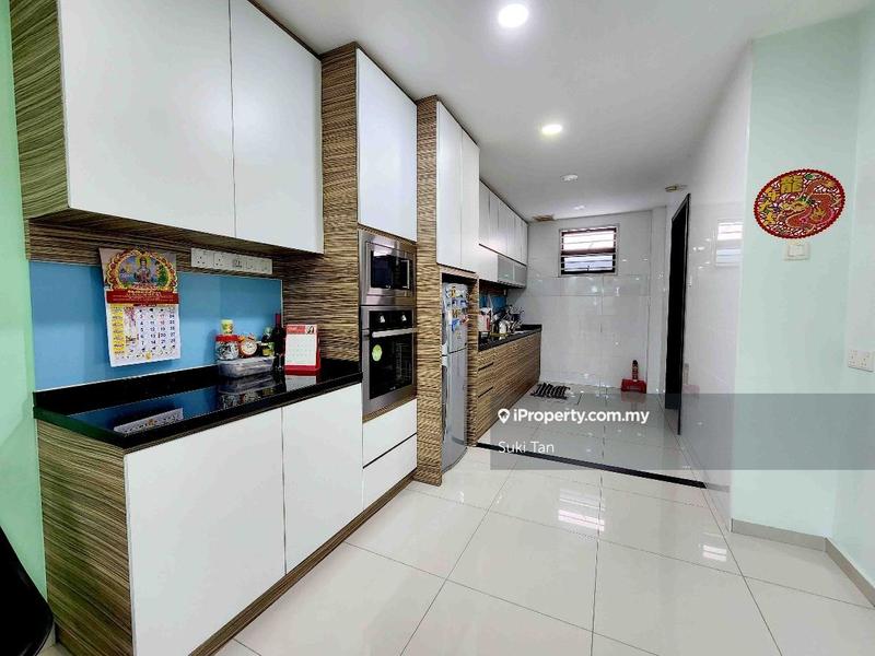 3-storey Terraced House for Sale in Lake Fields, Sungai Besi by Suki Tan - iProperty.com.my