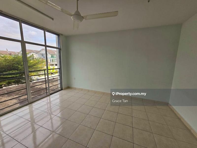 Rumah Berangkai 3 Tingkat untuk Disewa di Kajang, Selangor oleh Grace Tan - iProperty.com.my